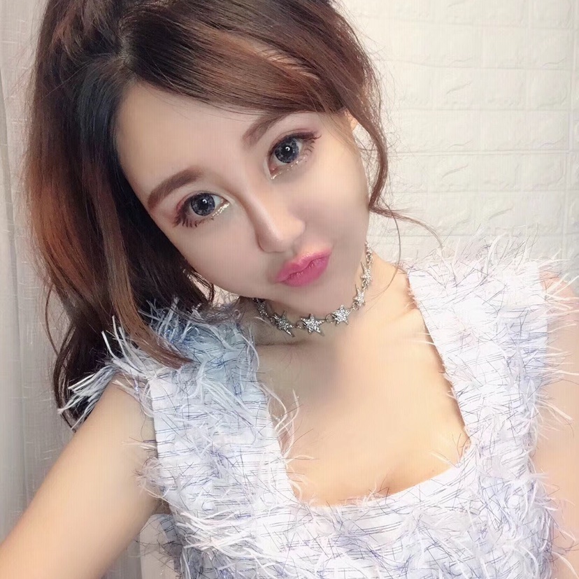 poppy蕾儿