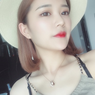 兔仙儿 92正在直播《尬聊》,ta的花椒id:175009957,快来关注吧