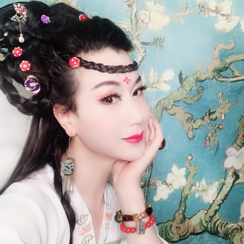 反串吕柯梦